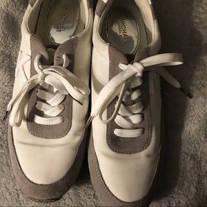 Micheal kors sneakers white with gray suede trim